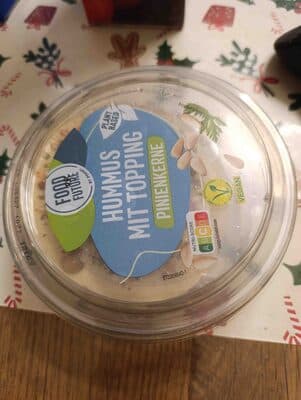 Hummus mit topping