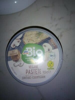 Vegane pastete shiitake-champignob