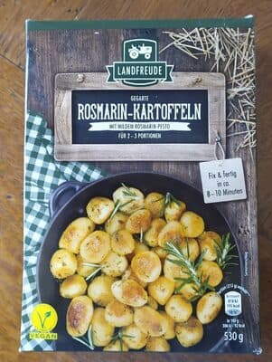 Gegarte Salzkartoffeln mit Rosmarin-Pesto