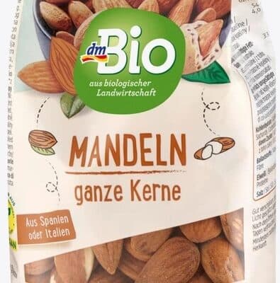 Mandeln ganze Kerne