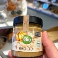Pumpkin Spice Mandelcreme