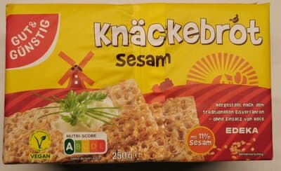 Roggenvollkorn-Knäckebrot mit Sesamsamen