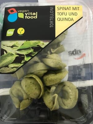 Tortelloni Spinat mit Tofu und Quinoa