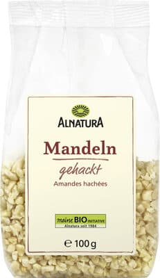 Mandeln gehackt