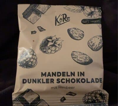 Mandeln in dunkler Schokolade mit Himbeer